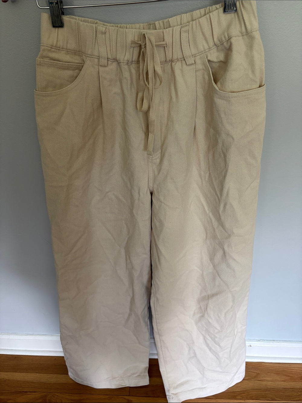 Mod Ref Wide Leg Drawstring Pants in Light Cream